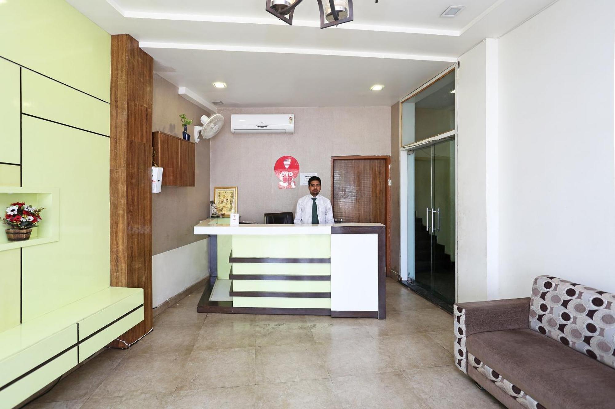 Collection O Hotel Pearl Raipur  Bagian luar foto